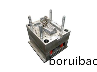 ?註塑糢(mo)具(ju)製造錶麵麤(cu)糙(cao)度數值(zhi)的(de)選用(yong)原則(ze)
